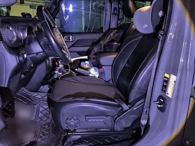 Jeep Wrangler 2021, 67800 км, за 227100 CNY - фото 8