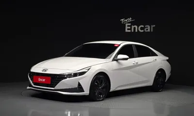 Hyundai Avante · 2023 год