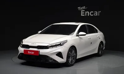 Kia K3 · 2022 год