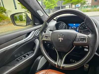 Maserati Levante 2019, 158070 км, за 24500000 KRW - фото 18