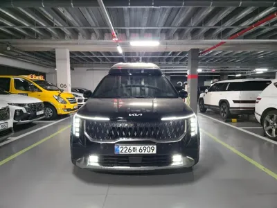 Kia Canival 2025, 9000 км, за 10000 KRW