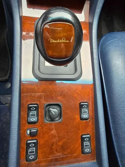 Mercedes-Benz E-Class 1995, 208800 км, за 13000000 KRW - фото 9