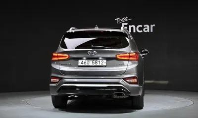 Hyundai Santafe 2019, 97531 км, за 21300000 KRW