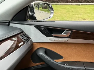 Audi A8 2018, 138000 км, за 215000 CNY - фото 11