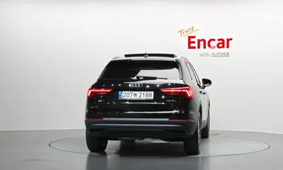 Audi Q3 2023, 26127 км, за 84900000 KRW