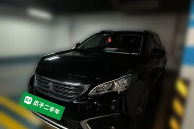 Peugeot 5008 · 2017 год
