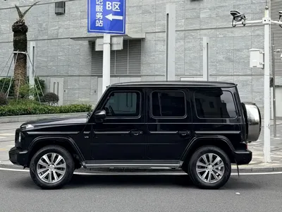 Mercedes-Benz G-Class 2019, 68000 км, за 1098000 CNY