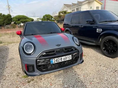 MINI Cooper Convertible · 2025 год