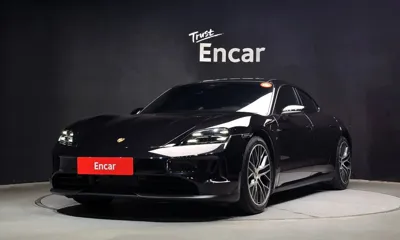 Porsche Taycan · 2025 год