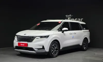 Kia Canival · 2021 год