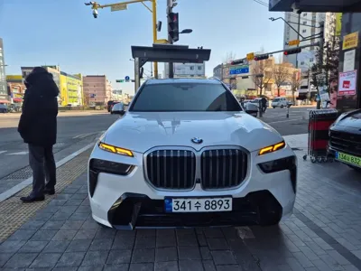 BMW X7 · 2024 год
