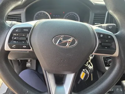 Hyundai Sonata 2019, 283000 км, за 2700000 KRW - фото 10