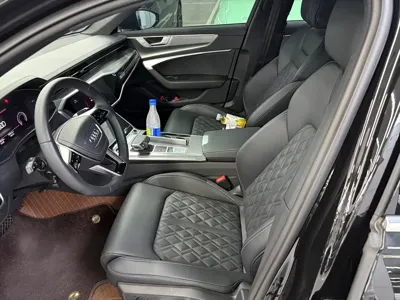 Audi A6L 2024, 6000 км, за 157000 CNY