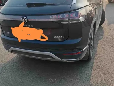 Volkswagen Tayron 2023, 35000 км, за 189800 CNY