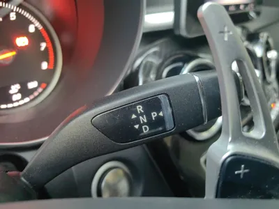 Mercedes-Benz C-Class 2015, 92200 км, за 76402.38 CNY - фото 15
