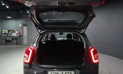 KG_Mobility_Ssangyong TIBOLI 2018, 49626 км, за 6794.8 USD - фото 20