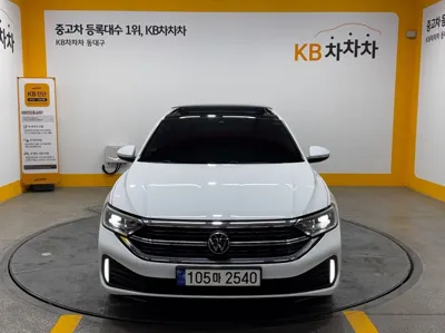 Volkswagen Jetta 2023, 39804 км, за 26800000 KRW