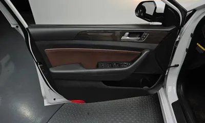 Hyundai Sonata 2019, 138151 км, за 12350000 KRW - фото 24