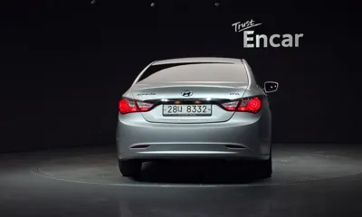 Hyundai Sonata 2012, 144447 км, за 3190000 KRW - фото 4