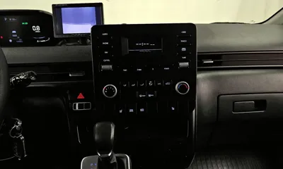 Hyundai Staria 2023, 51054 км, за 21990000 KRW - фото 14