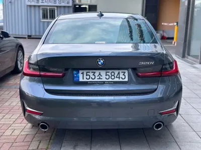 BMW 3-Series 2022, 34016 км, за 29000000 KRW