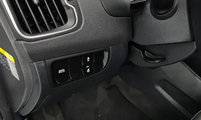 Kia Pride 2017, 22644 км, за 7900000 KRW - фото 28