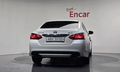 Nissan Altima 2017, 148212 км, за 4500000 KRW