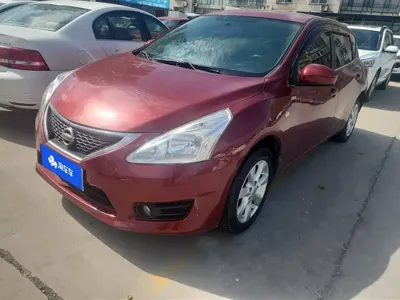Nissan Tiida · 2013 год