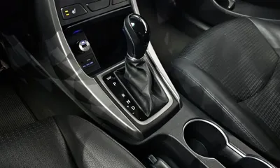 Hyundai Avante 2016, 92444 км, за 6500000 KRW - фото 9