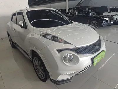 Infiniti ESQ 2014, 52500 км, за 59513.28 CNY