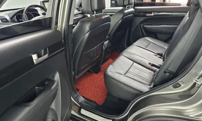 Kia Sorento 2011, 90454 км, за 5700000 KRW - фото 12