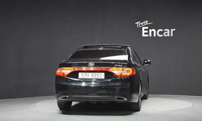 Hyundai Grandeur 2014, 205104 км, за 5500000 KRW