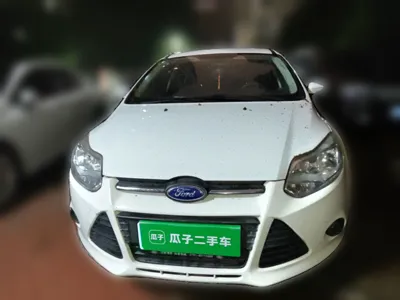 Ford Focus 2012, 58900 км, за 24725.45 CNY