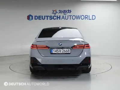 BMW 5-Series 2026, 5020 км, за 77000000 KRW - фото 4
