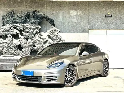 Porsche Panamera 2016, 200000 км, за 181800 CNY - фото 1