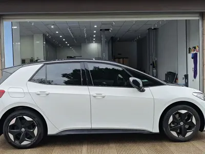 Volkswagen ID.3 2025, 30000 км, за 87800 CNY