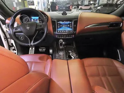 Maserati Levante 2017, 44347 км, за 35000000 KRW - фото 10