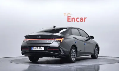 Hyundai Avante 2024, 21402 км, за 26700000 KRW
