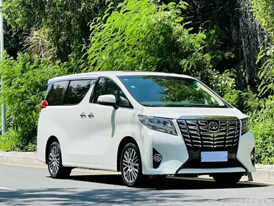 Toyota Alphard 2017, 100000 км, за 358000 CNY - фото 2