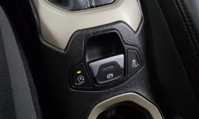 Jeep Renegade 2017, 117578 км, за 8800000 KRW - фото 29