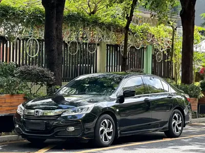 Honda Accord · 2016 год