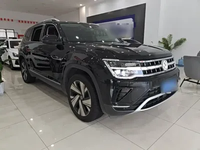 Volkswagen Teramont 2023, 93100 км, за 170300 CNY