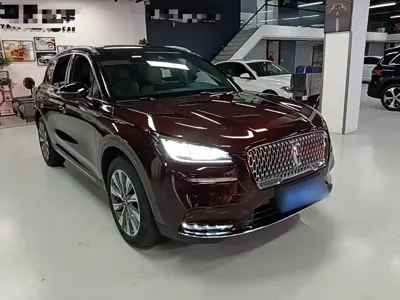 Lincoln Corsair 2022, 35900 км, за 111600 CNY