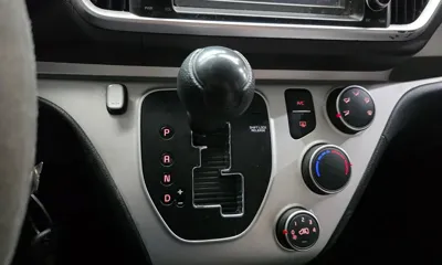 Kia Ray 2021, 111810 км, за 7400000 KRW - фото 9