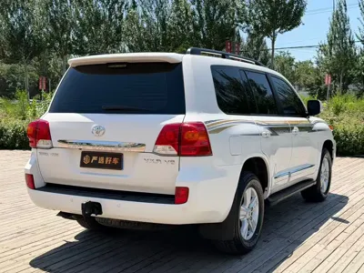 Toyota Land Cruiser 2012, 140000 км, за 376000 CNY - фото 7