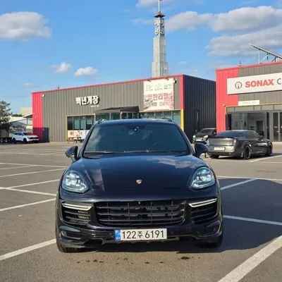 Porsche Cayenne 2016, 100000 км, за 44500000 KRW - фото 19
