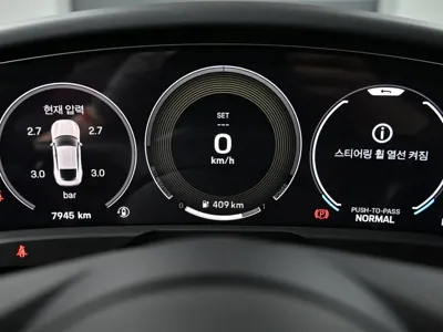 Porsche Taycan 2025, 7945 км, за 207000000 KRW - фото 8