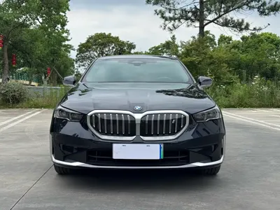 BMW i5 2025, 20000 км, за 229800 CNY - фото 2