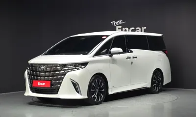 Toyota Alphard · 2025 год