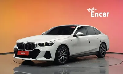 BMW 5-Series · 2024 год